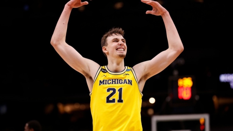 随着设备技 随着设备技