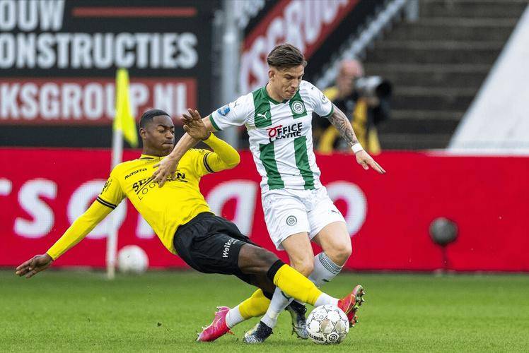 常的点球大 常的点球大