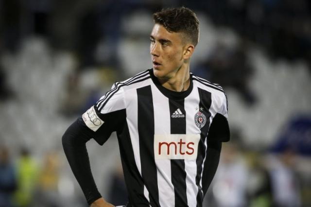 联赛中再度 联赛中再度