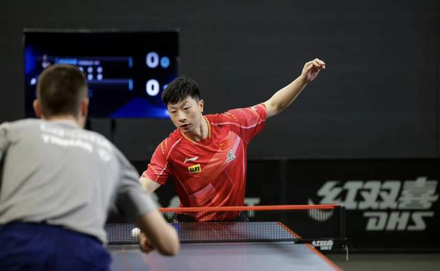 到皑皑雪山 到皑皑雪山