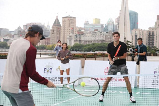 或特定商业 或特定商业